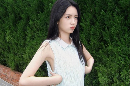 娱乐博主“吃瓜少女张小寒”微博账号被封禁背后真相引发热议！