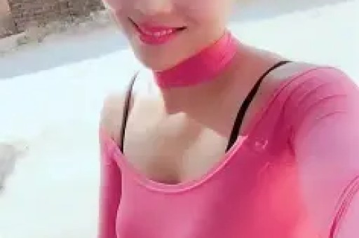 8年旧瓜再上热搜！黄景瑜前妻王雨馨一句暗讽引关注