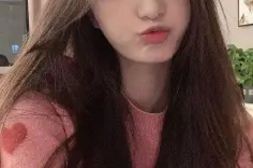 揭秘新潮吃瓜文化：与美女瓜友一起畅聊娱乐圈的八卦新天地