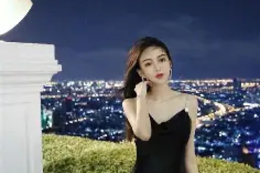 江苏30岁小伙在海南深夜敲瓜成网红收入好时月入十几万